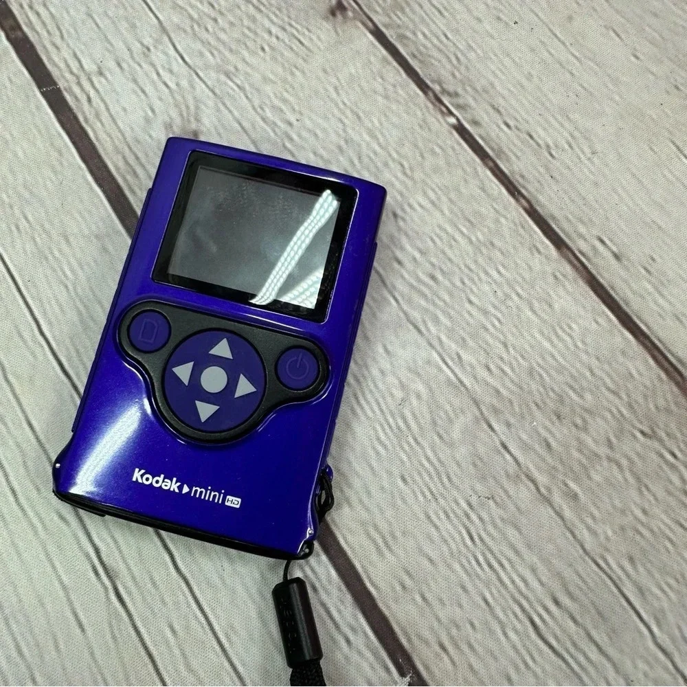 purple kodak mini HD video camera